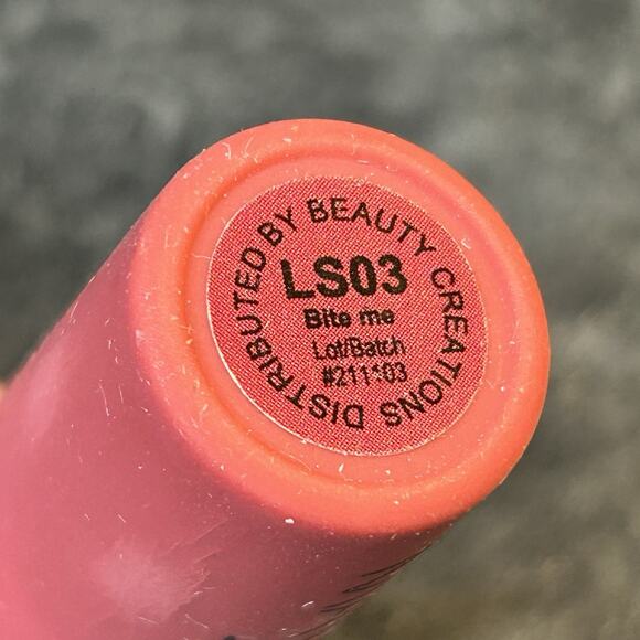 Beauty Creations Matte Lipstick- BITE ME LS03, 0.13 oz New In Box - Picture 4 of 8